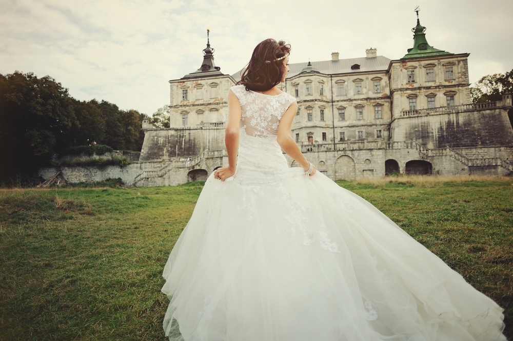 O que significa sonhar com vestido de noiva? - Sonhar com - Significado dos  Sonhos