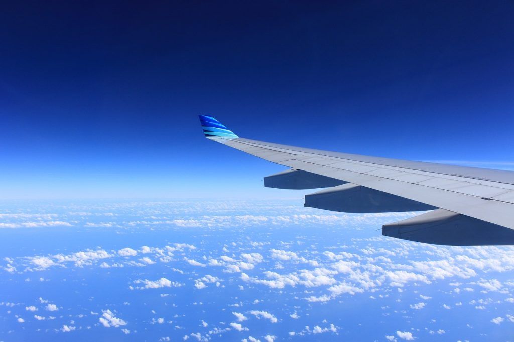 O que significa sonhar com viagem de avião?